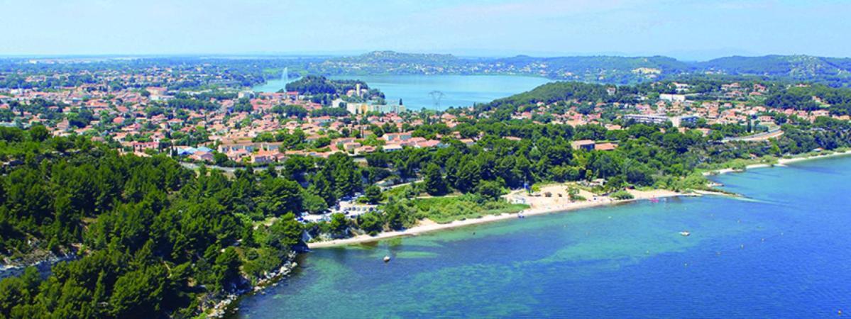 Bleu Lavande - Coquet Appartement Ambiance Village Istres Εξωτερικό φωτογραφία